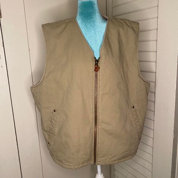 Woolrich Other - Woolrich Men's Cream and Tan vest